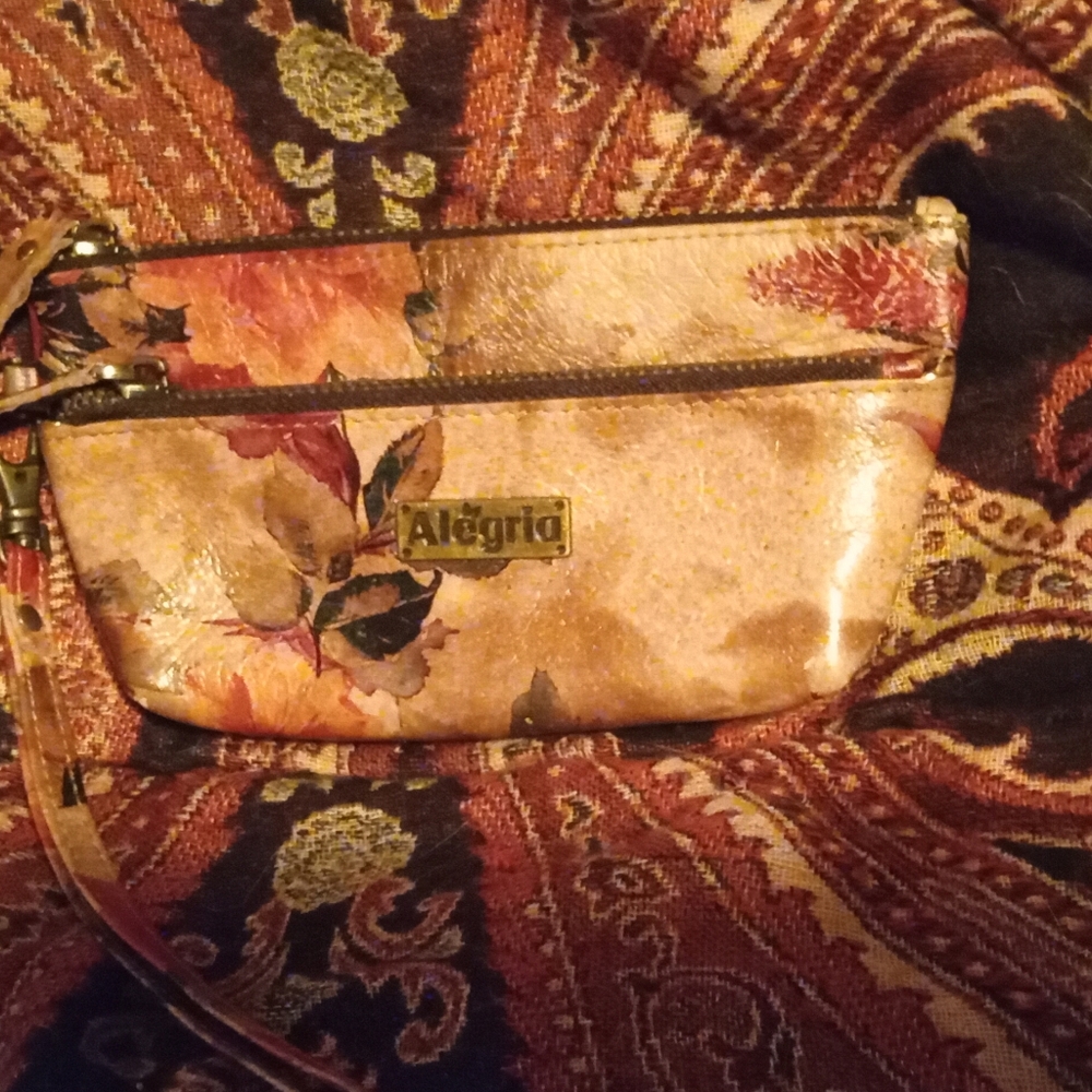 Alegria Metallic Peach Floral Wristlet Clutch